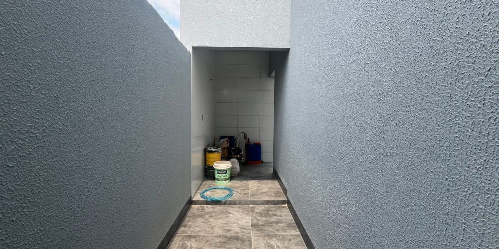 Área de apoio privativo da lavanderia